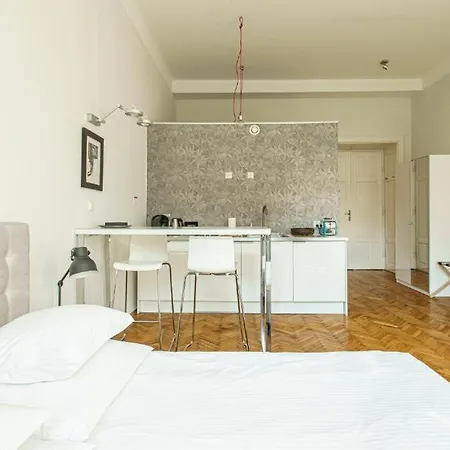 Hotel Novumhouse Straszewskiego 4*